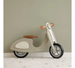 Little Dutch Loopscooter - Olive -Kinderwereld Verkoop little dutch loopscooter olive 3