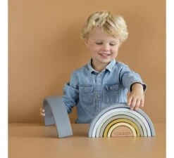 Little Dutch Regenboog Stapelaar - Blue -Kinderwereld Verkoop little dutch regenboog stapelaar blue 2
